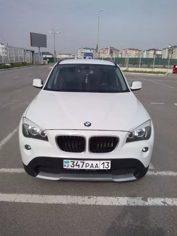 Продам BMW X1, 2011 г.в, в отличном состоянии  5