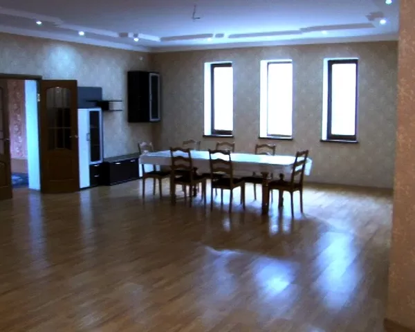 Продам дом в Шымкенте Дом 7-комнатный (436 м2,  20 соток) за 375 000 $  5